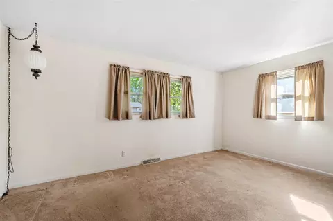 1950 Catalina, Jackson, MI 49201 photo 15