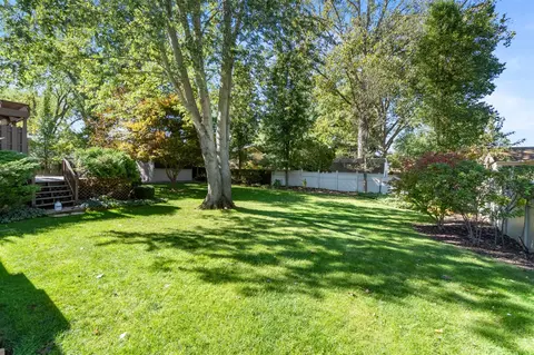 1950 Catalina, Jackson, MI 49201 photo 42