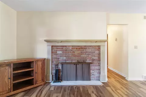 1950 Catalina, Jackson, MI 49201 photo 7