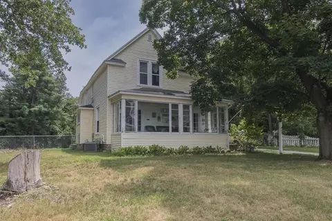 642 Kalamazoo, Paw Paw, MI 49079
