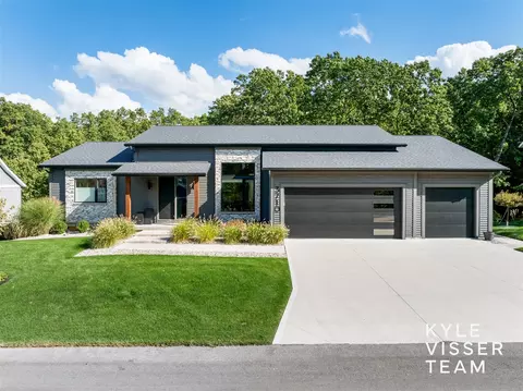 3710 Siebers, Grand Rapids, MI 49525