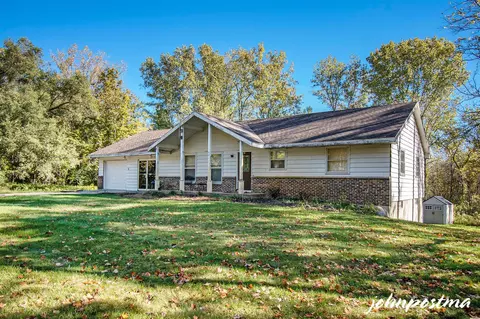 970 Buttrick, Ada, MI 49301