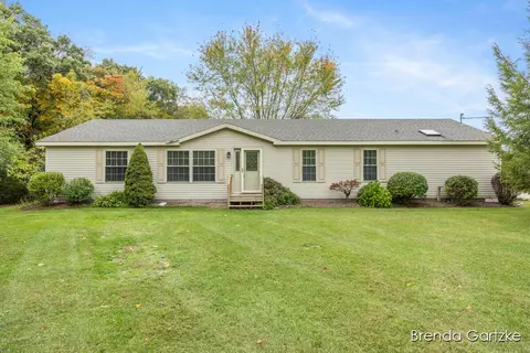11025 Heintzelman, Rockford, MI 49341