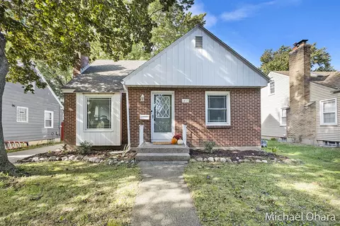 1815 Widdicomb, Grand Rapids, MI 49504