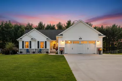 6956 Country Mdws, Kalamazoo, MI 49048