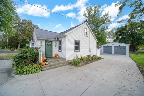 3815 Seymour, Jackson, MI 49201 photo 2