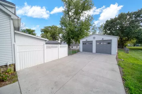 3815 Seymour, Jackson, MI 49201 photo 4