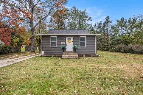 4441 S Sheridan, Muskegon, MI 49444