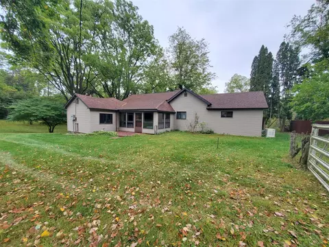 3150 Worgess, Hastings, MI 49058