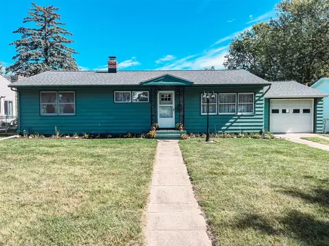 558 N Mckenzie, Adrian, MI 49221