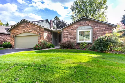 5630 S Adams, Bloomfield Township, MI 48302