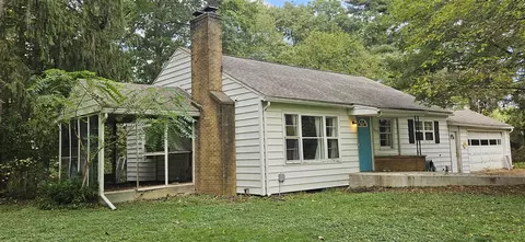 2615 Brook, Kalamazoo, MI 49048