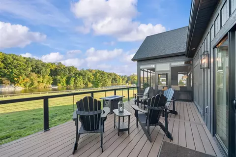 Exterior - 14211 Deer, Buchanan, MI 49107 photo 11 of 28