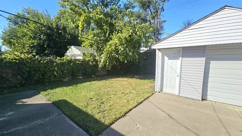 34836 John, Wayne, MI 48184 photo 5