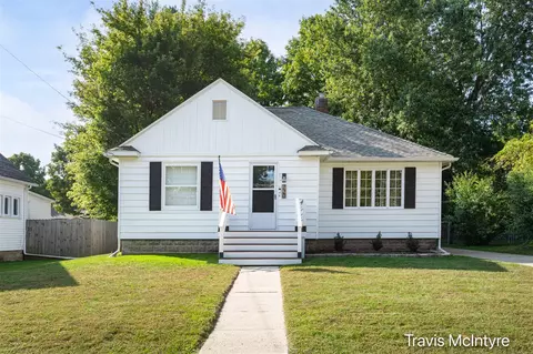 720 W Bond, Hastings, MI 49058