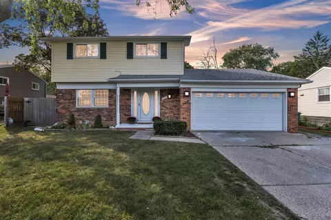 259 Elmhurst, Ypsilanti, MI 48197