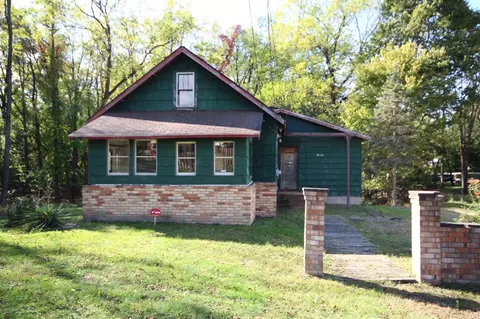 4016 Laird, Kalamazoo, MI 49008