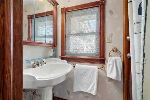 Bath - 138 E Main, Mendon, MI 49072 photo 3 of 3