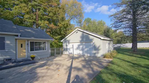 Other - 916 Chippewa, Buchanan, MI 49107 photo 3 of 3
