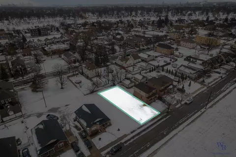 1740 Ferney, Dearborn, MI 48120