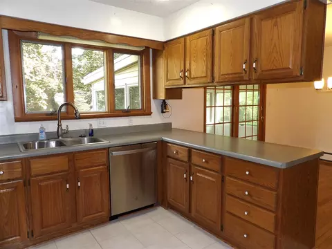 12 Bishop, Coldwater, MI 49036 photo 7