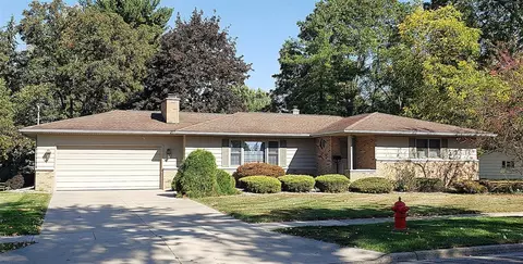 12 Bishop, Coldwater, MI 49036 photo 2