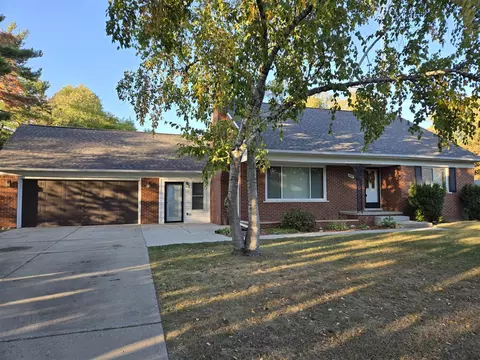 2209 Cromie, Warren, MI 48092