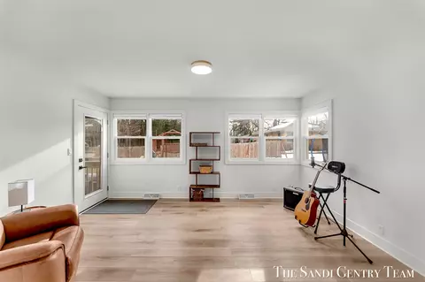 Other - 904 E Savidge, Spring Lake, MI 49456 photo 6 of 18