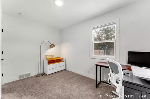 Other - 904 E Savidge, Spring Lake, MI 49456 photo 8 of 18