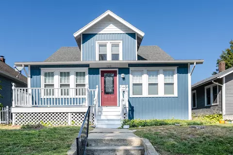 523 Howard, Saint Joseph, MI 49085