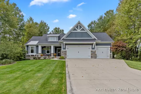 9495 Douglas Fir, Sparta, MI 49345