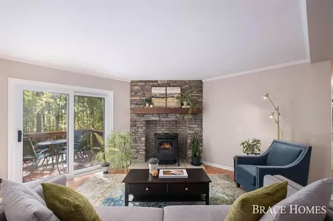 9090 Mccabe, Ada, MI 49301 photo 5