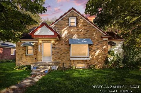 3860 Wilson, Grandville, MI 49418
