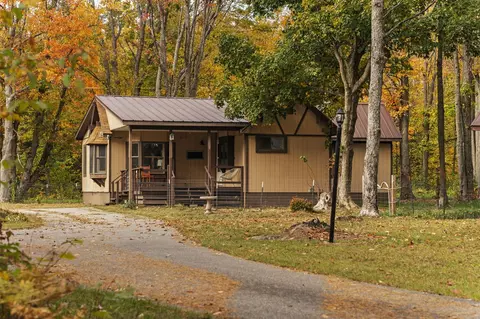 3065 E Dixon Lk, Gaylord, MI 49735