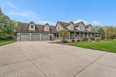 66480 High Mdw, Edwardsburg, MI 49112