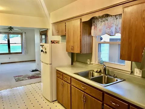 101 E Pr, White Pigeon, MI 49099 photo 7