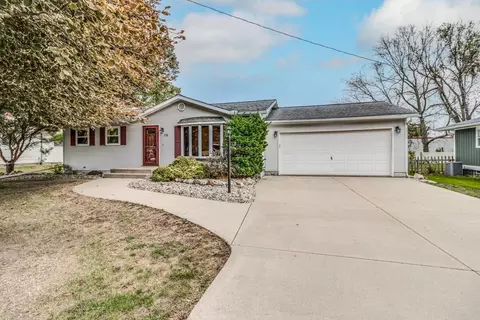 118 Flora, Battle Creek, MI 49015