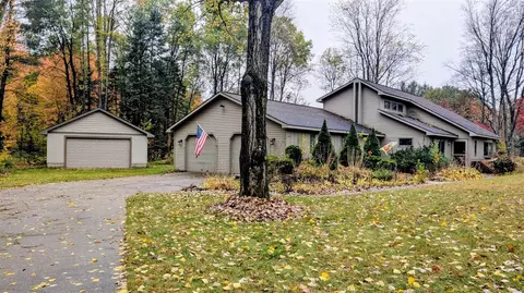 2256 Whitetail, Cadillac, MI 49601