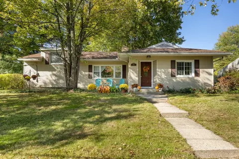 1027 Waltham, Grand Rapids, MI 49546