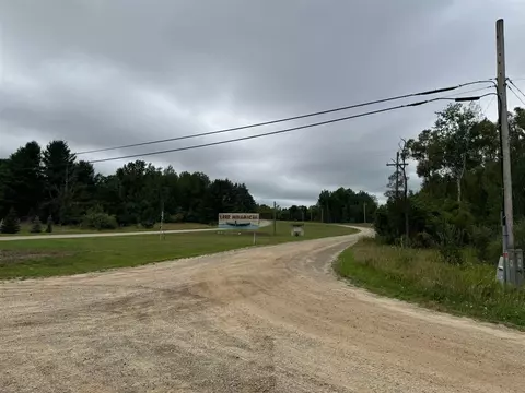 Pawnee, Evart, MI 49631 photo 3