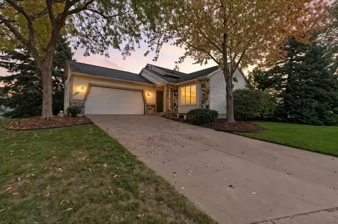 2449 Thorn Crk, Kentwood, MI 49508