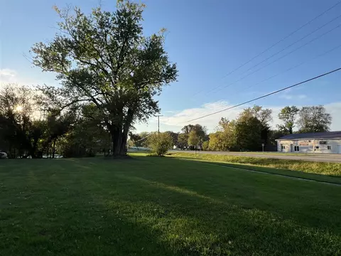 61500 S Main, Jones, MI 49061