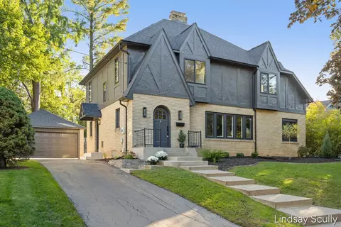 2440 Richards, Grand Rapids, MI 49506