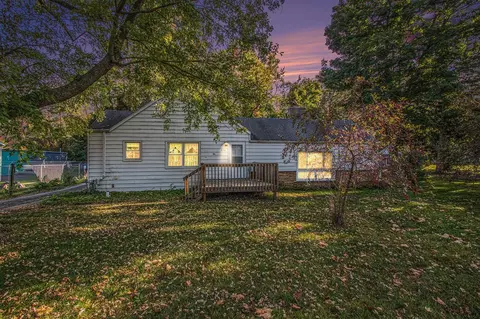 520 N N Blf, Berrien Springs, MI 49103
