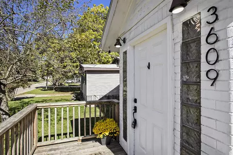 3609 Lowden, Kalamazoo, MI 49008