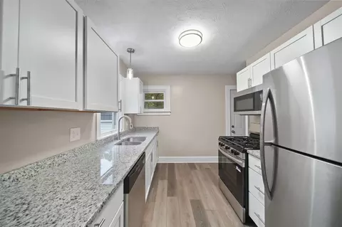 Kitchen - 612 Bush, Jackson, MI 49202 photo 1 of 2