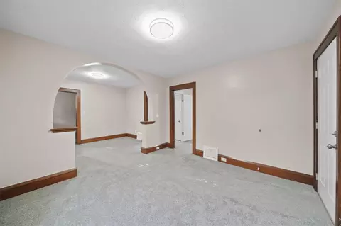 Living - 612 Bush, Jackson, MI 49202 photo 1 of 1