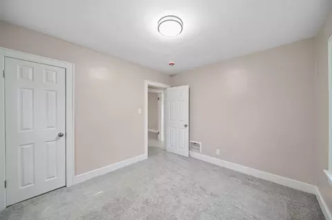 Bedroom - 705 Gettysburg Ave, Jackson, MI 49203 photo 4 of 4