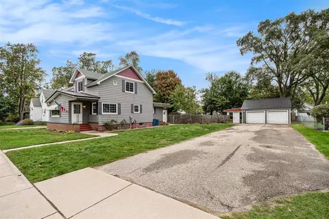 321 N Colonial, Zeeland, MI 49464