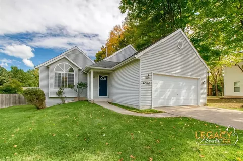 2958 Woodside, Grand Rapids, MI 49508